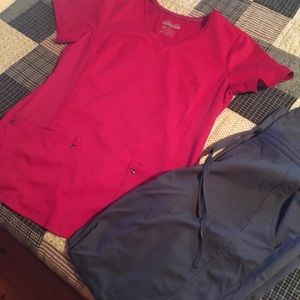 Scrub set